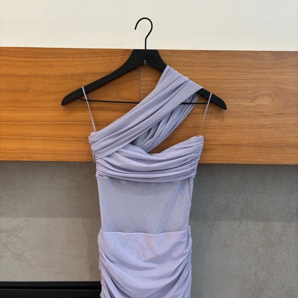 NWT Abercrombie & Fitch Mesh Asymmetrical Off The Shoulder Maxi Dress, Size XXS